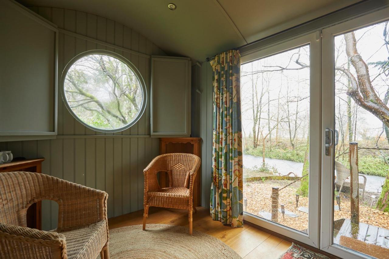 Dog Friendly Shepherd's Hut